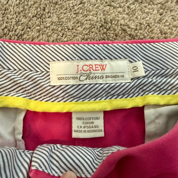J. Crew Vibrant Pink Women's Shorts - Picture 3 of 3